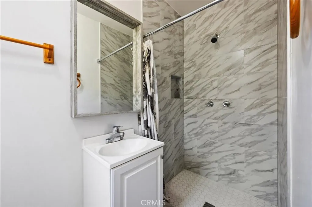 1841 S 6th Street, Alhambra, California 91803 home-pic-14